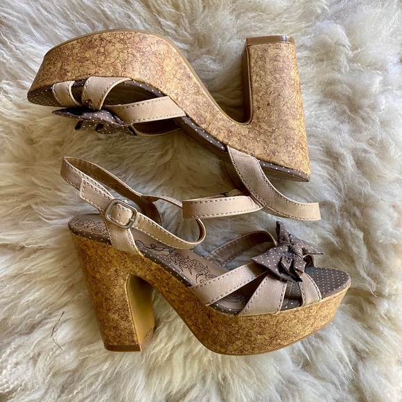 Francesca's Collections Shoes - Francesca’s Collection Polka Dot Cork Heels
